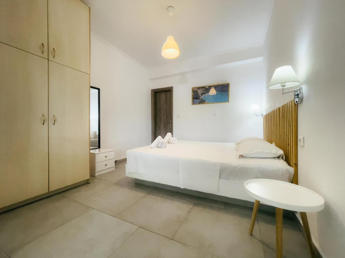 Dionysia Rooms Lefkáda Exterior foto