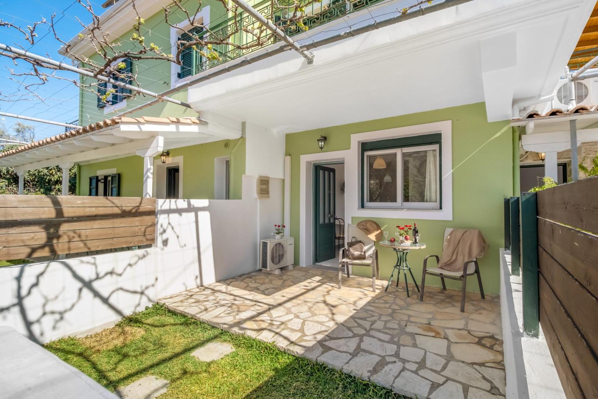 Dionysia Rooms Lefkáda Exterior foto