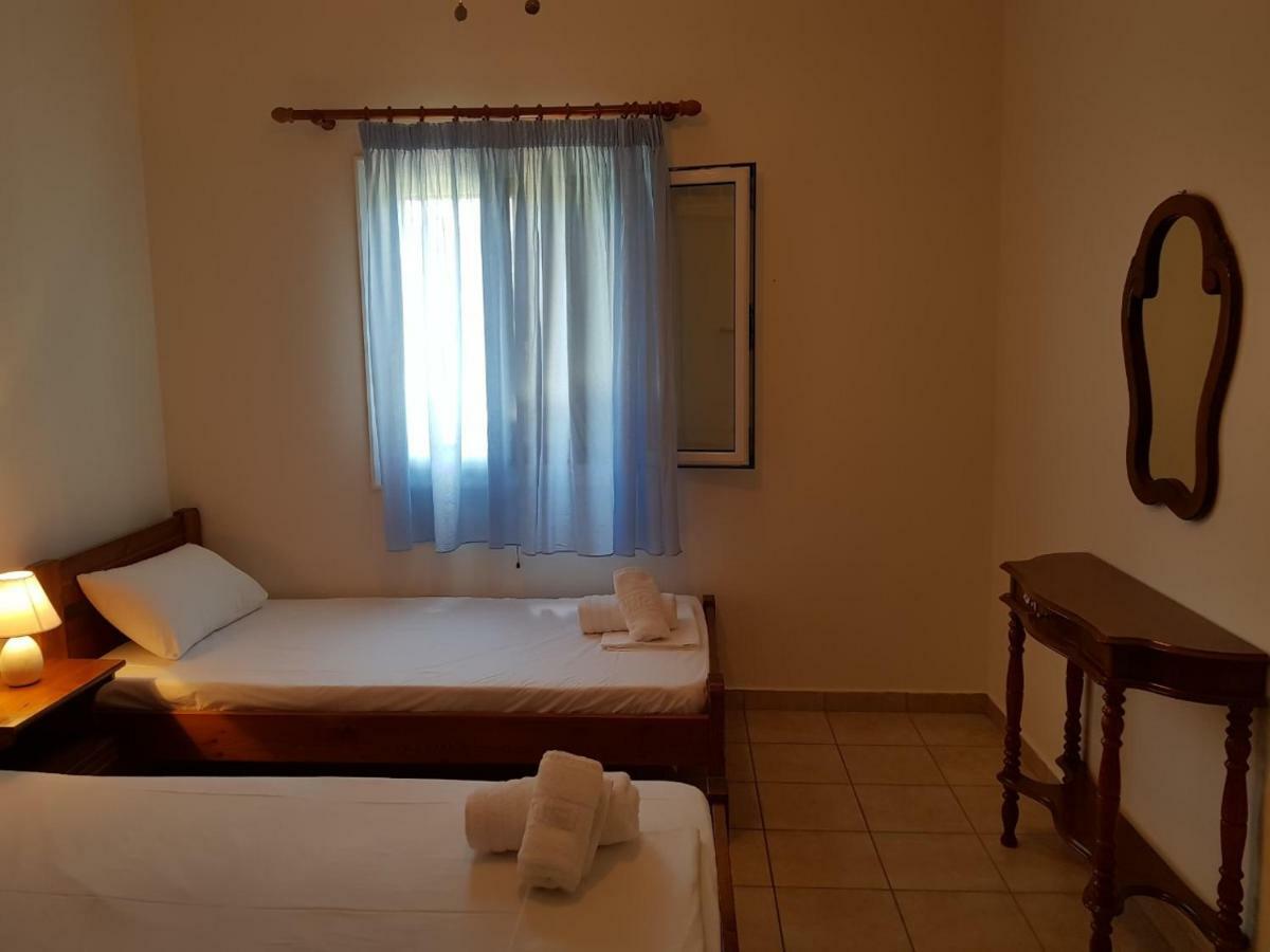 Dionysia Rooms Lefkáda Exterior foto